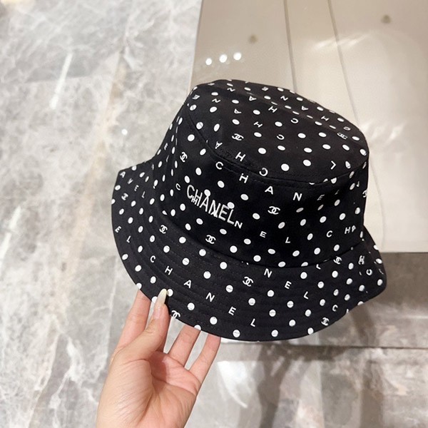 最新でオシャレ シャネル バケットハット N級品 ドット 水玉 sha48302
